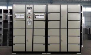 How do electronic smart lockers work?